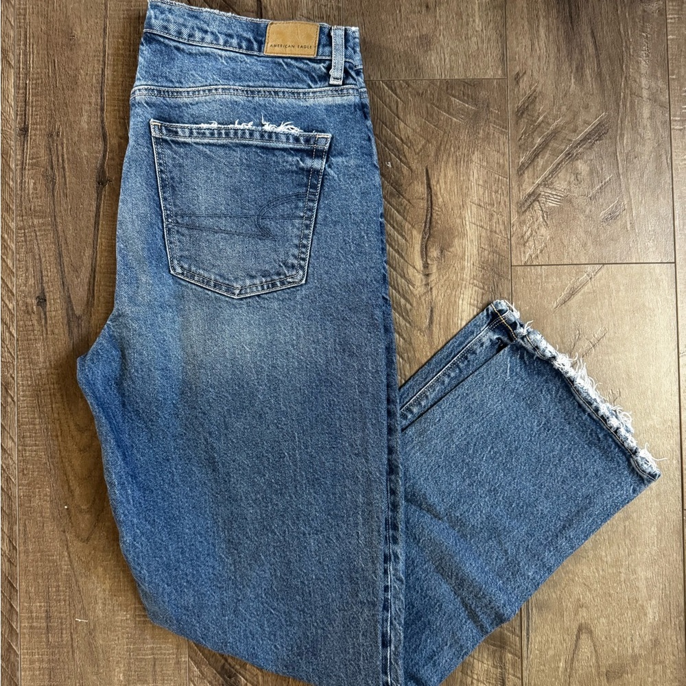 American Eagle Super High-Rise Straight